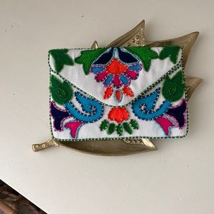 Beautiful NWOT beaded purse